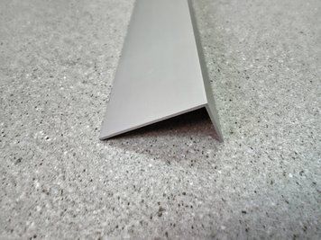 Алюминиевый уголок 40*20, Серебро мат 3м KU-40x20-SR-08 фото